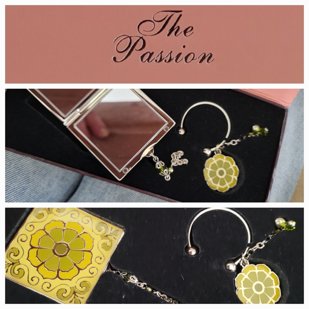 Purse Mirror / Key Ring Set / BOXED - Picture 6 of 8